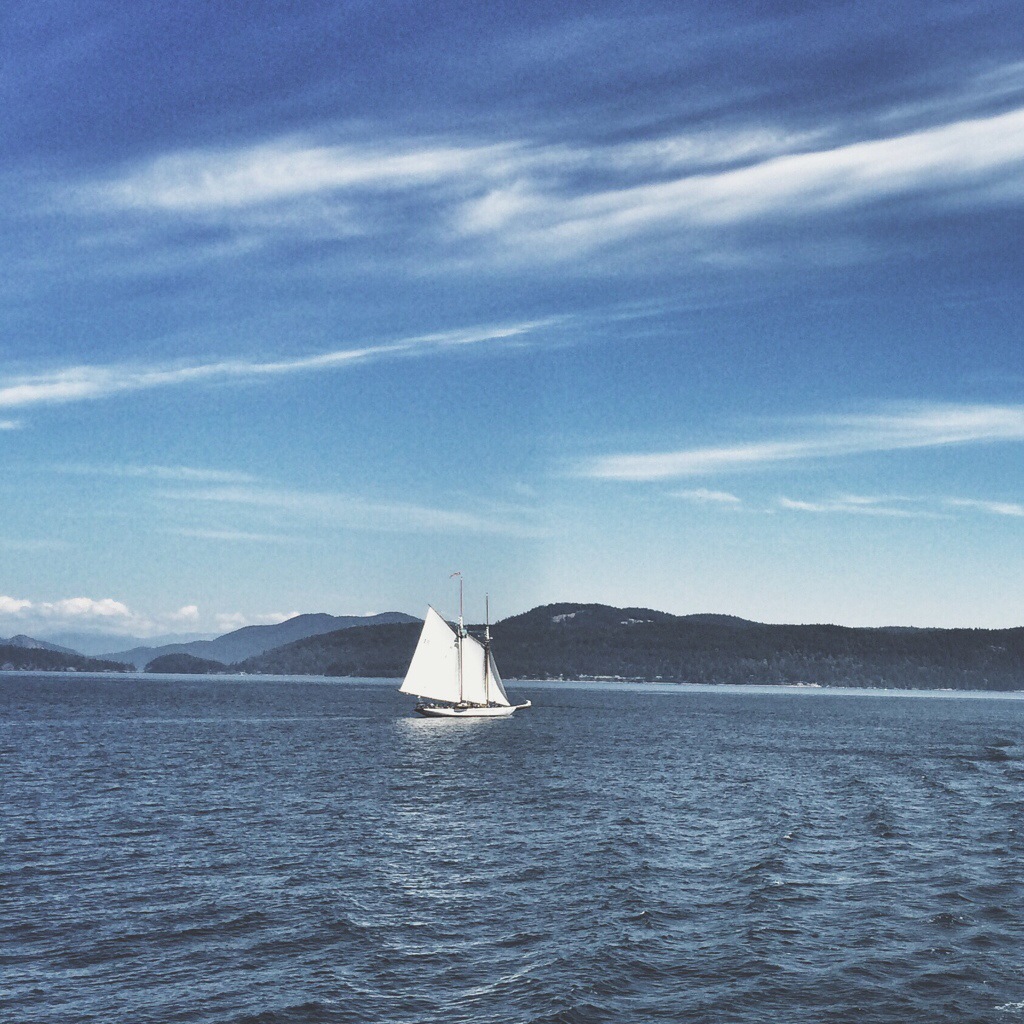 Puget_Sound_Sailboat